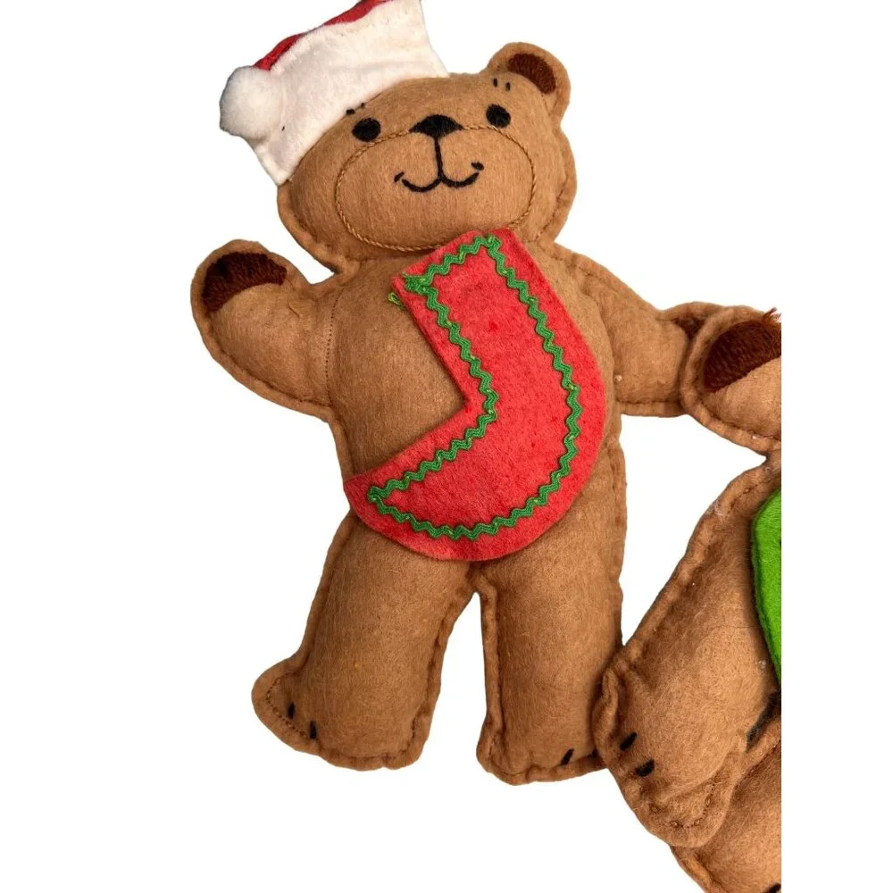 Adorable Felt Teddy Bear Christmas Garland 